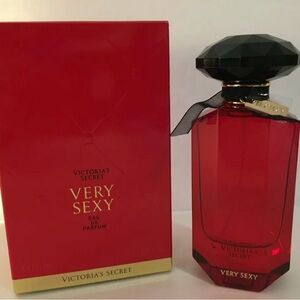VERY SEXY EAU DE PARFUM 1.7 fl